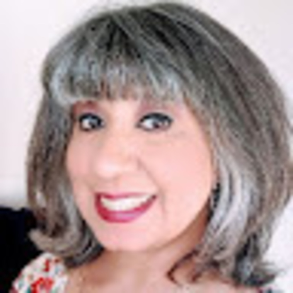 Meet your Posher, Angela